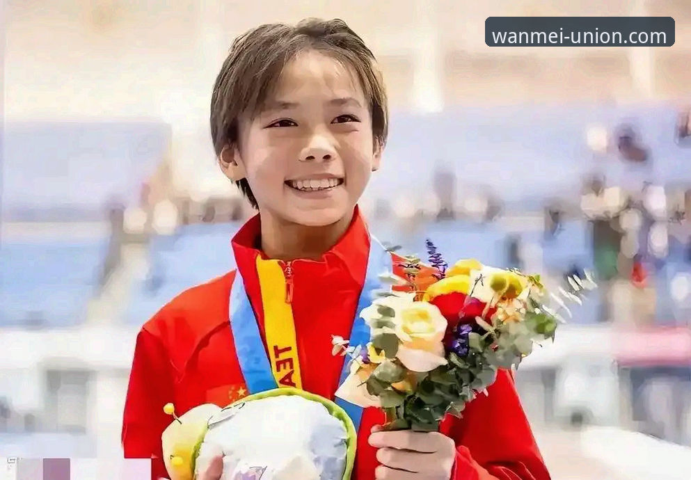 完美体育注册特权 跳水世界杯总决赛最新动态:蒋林静强势夺金,16岁小将成赛场焦点